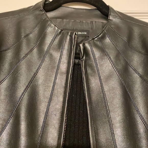 Black faux leather and knit zip-up sweater jacket with Size Medium - Picture 6 of 10